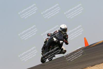 media/Apr-09-2022-SoCal Trackdays (Sat) [[c9e19a26ab]]/Turn 9 Set 2 (1130am)/